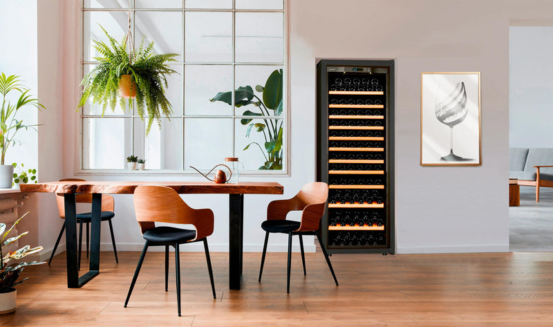EuroCave Première VPRE2LPV83 – Cellier à vin encastrable, 182 bouteilles, porte vitrée