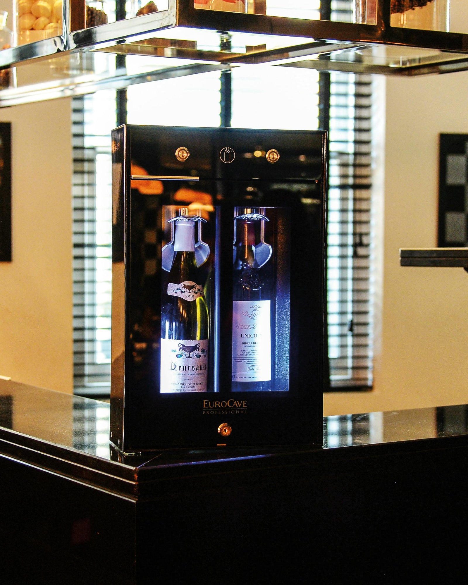 EuroCave Wine Bar 2.0 – Distributeur de vin compact double zone