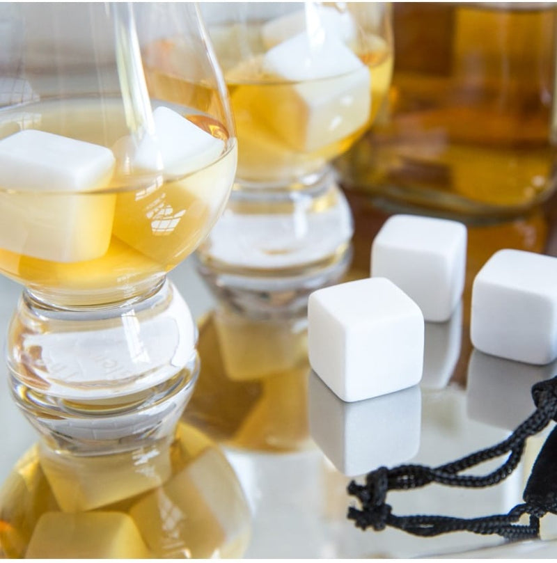 Ens. 9 Pierres à Whisky en Marbre avec Boîte