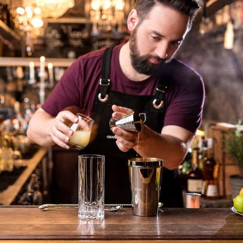 instagram-6 ** 𝐄́𝐥𝐞́𝐠𝐚𝐧𝐜𝐞 𝐞𝐭 𝐫𝐚𝐟𝐟𝐢𝐧𝐞𝐦𝐞𝐧𝐭 𝐩𝐨𝐮𝐫 𝐯𝐨𝐬 𝐜𝐨𝐜𝐤𝐭𝐚𝐢𝐥𝐬 𝐩𝐫𝐞́𝐟𝐞́𝐫𝐞́𝐬 **

Découvrez la collection Riedel Bar, conçue pour sublimer chaque instant de dégustation. Des verres à cocktail aux spiritueux en passant par les mélangeurs, chaque pièce est fabriquée avec précision et expertise pour une expérience optimale.

𝐄𝐱𝐩𝐥𝐨𝐫𝐞𝐳 𝐥𝐚 𝐠𝐚𝐦𝐦𝐞 𝐜𝐨𝐦𝐩𝐥𝐞̀𝐭𝐞 𝐑𝐢𝐞𝐝𝐞𝐥 𝐁𝐚𝐫 𝐞𝐭 𝐭𝐫𝐨𝐮𝐯𝐞𝐳 𝐥𝐞𝐬 𝐯𝐞𝐫𝐫𝐞𝐬 𝐩𝐚𝐫𝐟𝐚𝐢𝐭𝐬 𝐩𝐨𝐮𝐫 𝐯𝐨𝐬 𝐬𝐨𝐢𝐫𝐞́𝐞𝐬 𝐞𝐧𝐭𝐫𝐞 𝐚𝐦𝐢𝐬 !

#Riedel #Bar #Verres #Cocktail #Spiritueux #Mélangeur #Vin #whisky #Dégustation #Élégance #Raffinement #Qualité #Durabilité #Soirée #Amis #Cadeau #VinEtPassion #laval #brossard #saintbruno